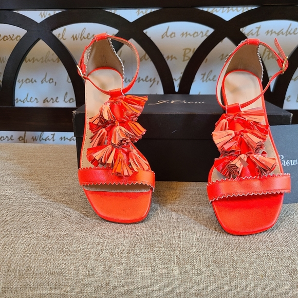 Sandals - Picture 4 of 4